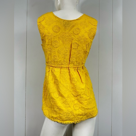 Juicy Couture Womens sz 6  Yellow Linen Sleeveless Embroidered Tunic Top Tank - Picture 7 of 7